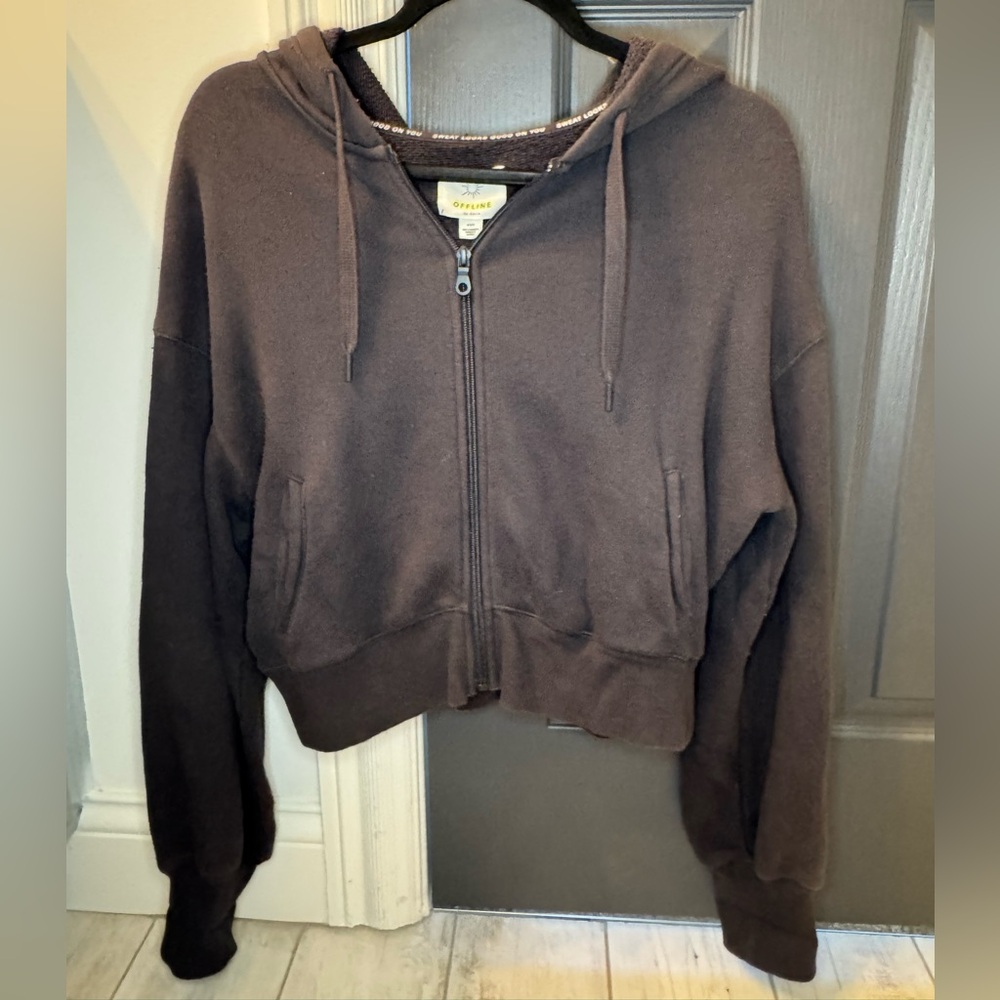 OFFLINE By Aerie Cropped Charcoal Gray Zip-Up